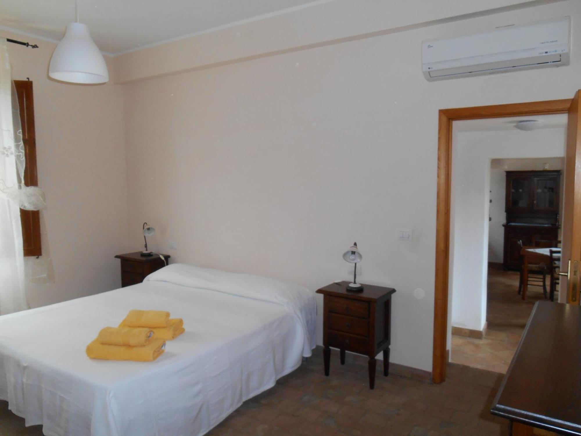 Villa Del Nespolo Fiumefreddo di Sicilia Ruang foto