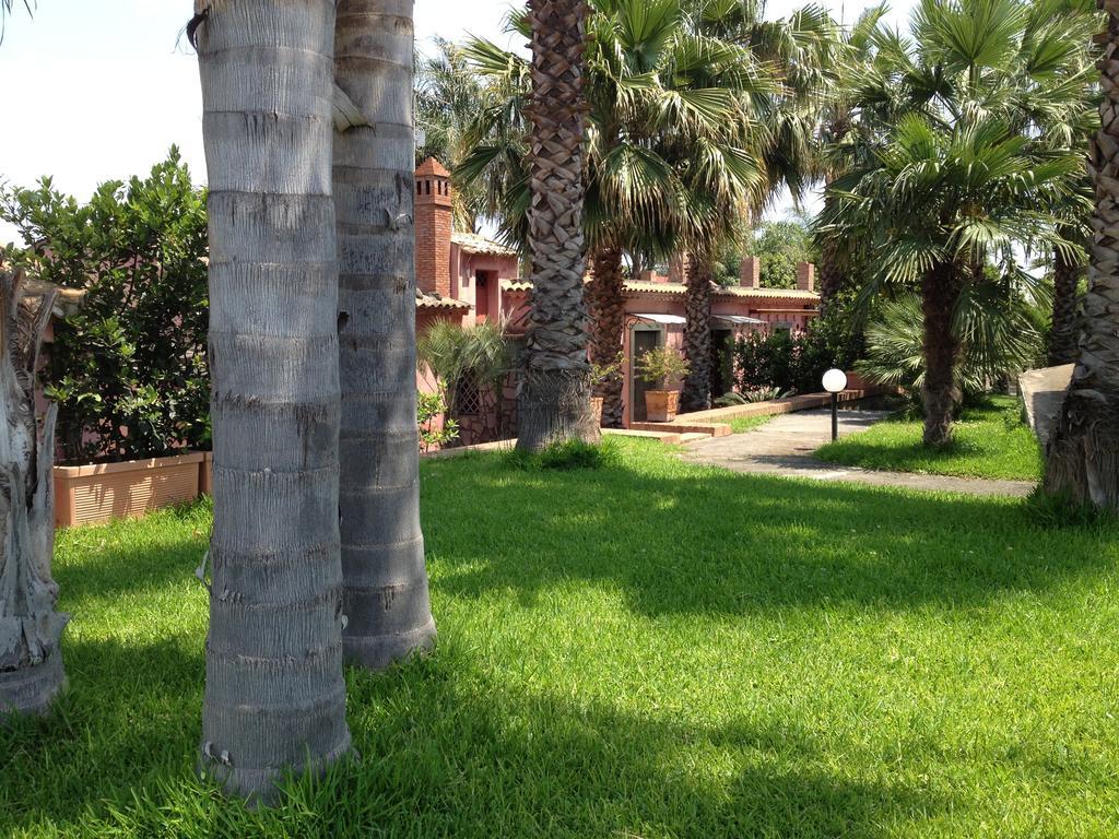 Villa Del Nespolo Fiumefreddo di Sicilia Bagian luar foto